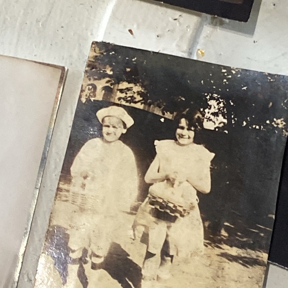 Vintage Photo Bundle - Picture 6 of 12